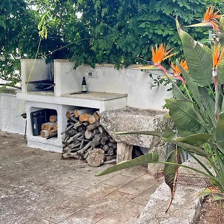 Bloom - Panoramic Saltwater Pool & Trullo Villa