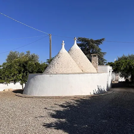 Villa Bloom - Panoramic Saltwater Pool & Trullo Ostuni