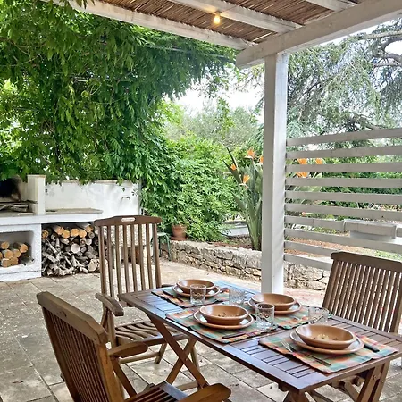 Bloom - Panoramic Saltwater Pool & Trullo *