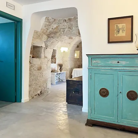 Bloom - Panoramic Saltwater Pool & Trullo Villa Ostuni