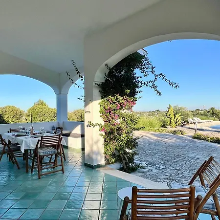 Bloom - Panoramic Saltwater Pool & Trullo Villa *